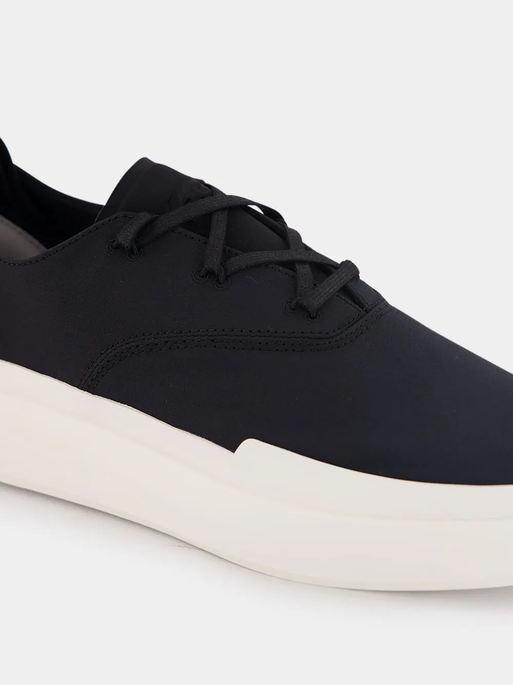 Ajatu Court Low-Top Sneakers