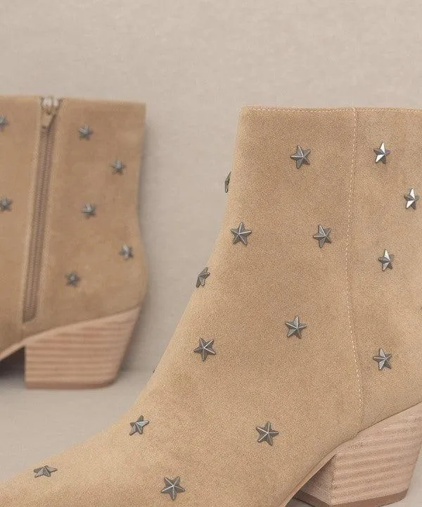 Ivy Studded Stars Western Boots