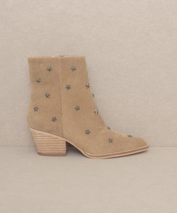 Ivy Studded Stars Western Boots