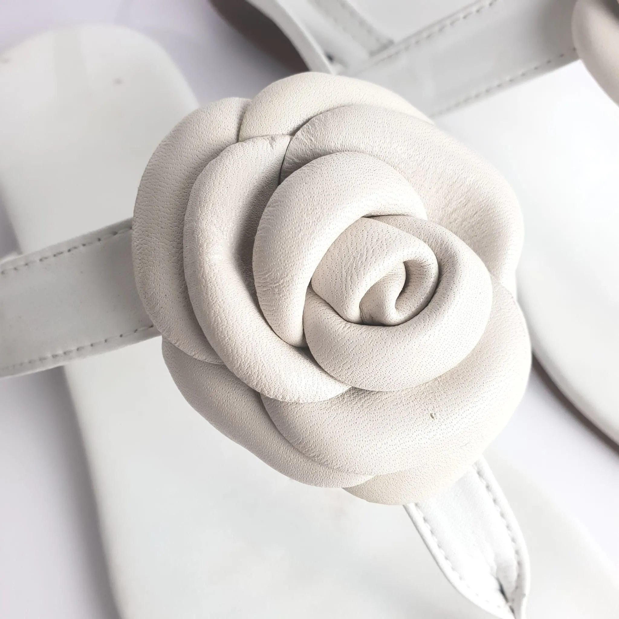 Leather Camellia Flowers Sandals - K2115