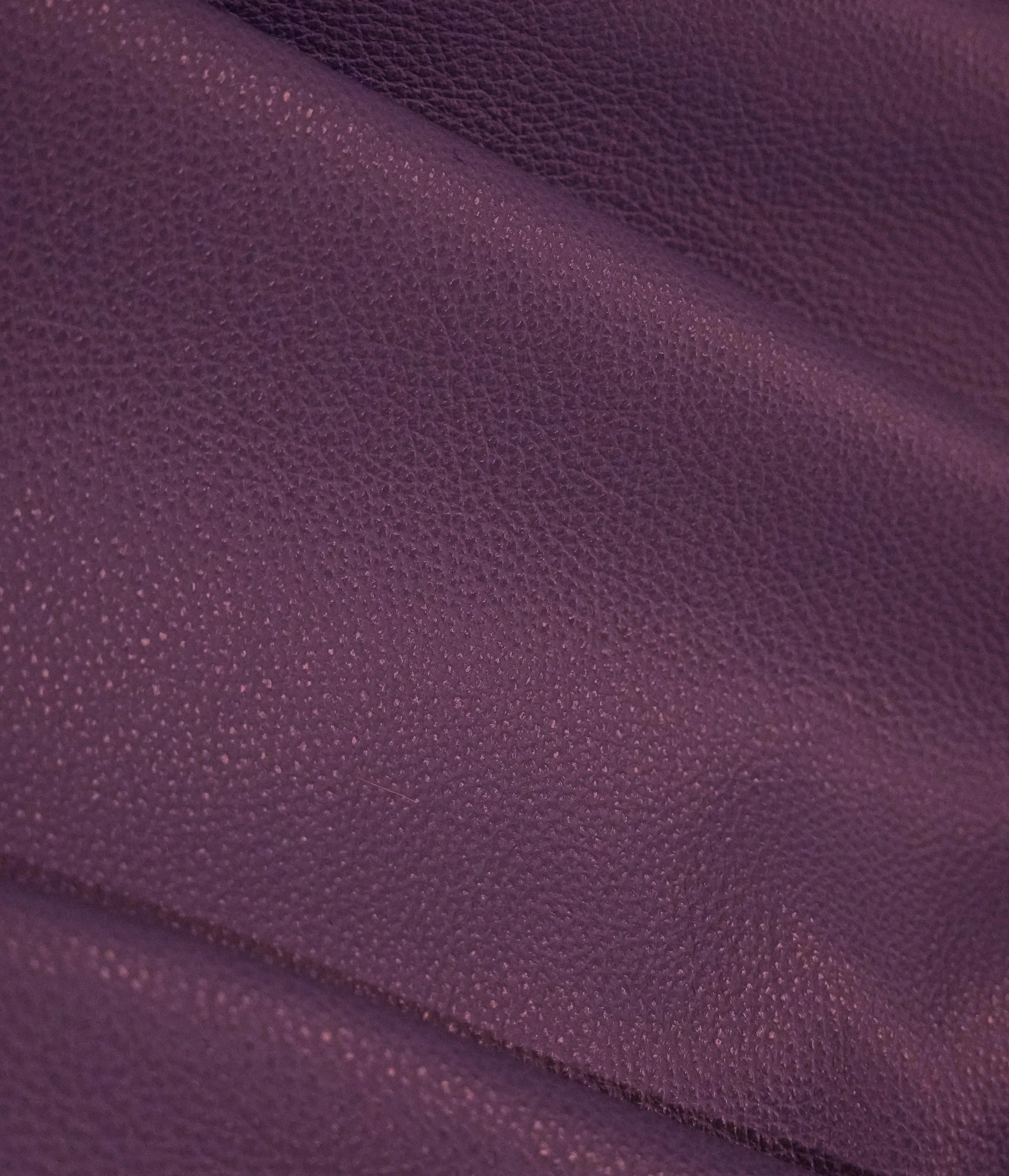 New York Pebble Grain Italian Cowhide