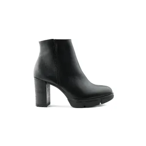 Paul Green Leather Ankle Boot in Black