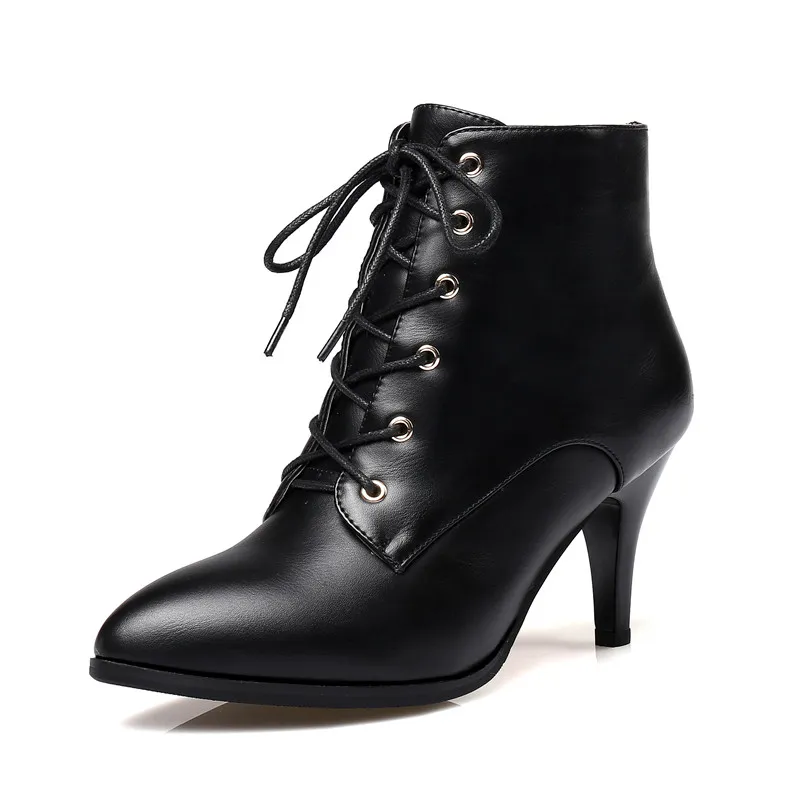 USS Shoes Luisa Women's Lace-Up Ankle Boots